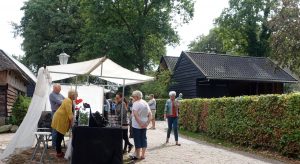 Impressie foto kunstmarkt Wezup Drenthe 2019 VanAns